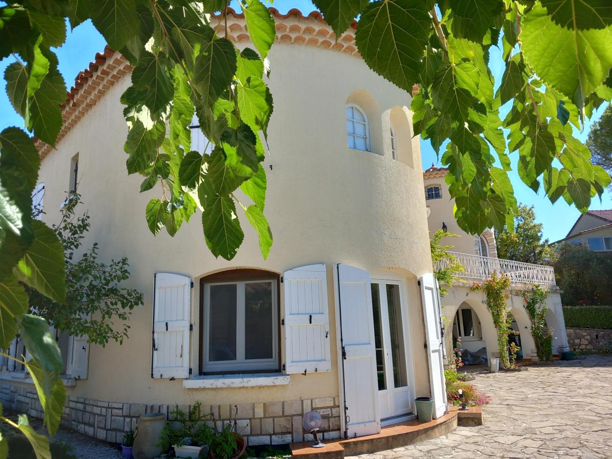 Le Relais Fleuri Hotel Alès Eksteriør billede